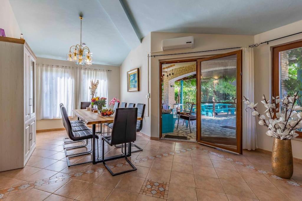 Istriensonne 0179 - Villa Romantika Mit Pool Ližnjan Dış mekan fotoğraf